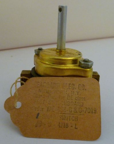 9-5-4718-L Arrow Heart Rotary Switch, Type CC, 450-240V Snap, New Old Stock Vtg