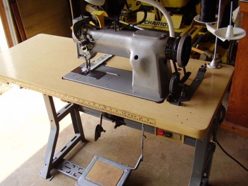 Consew 225, Walking Foot Sewing Machine,Table, Motor,Sews Excellent