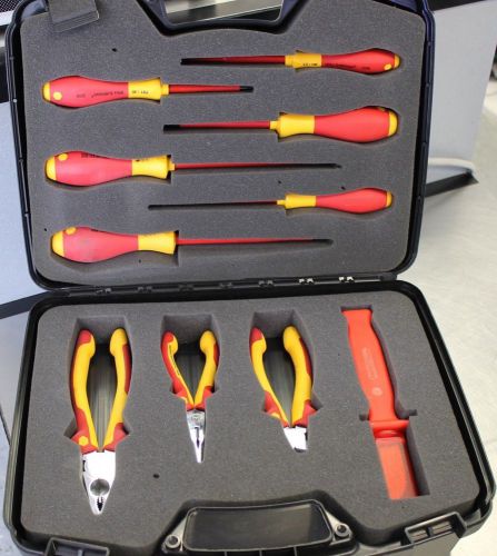 Wiha 1000v 1/2&#034; insulated sockets, pliers and drivers set (24 pc excellent) for sale