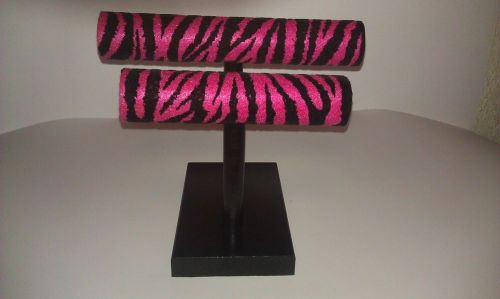 Double T Bar zebra Pattern Bracelet Holder