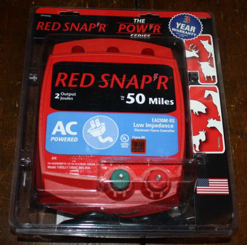 NEW RED SNAP&#039;R USA MADE 50 MILE ELECTRIC FENCE CONTROLLER