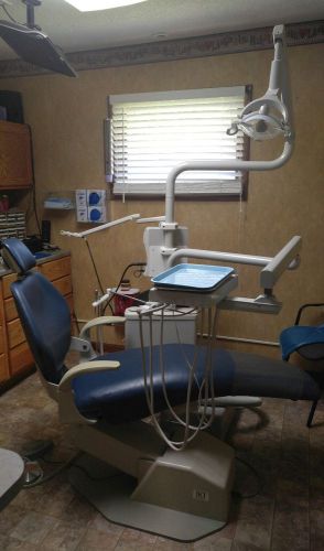 Dental Exam Chair with DCI Delivery Unit