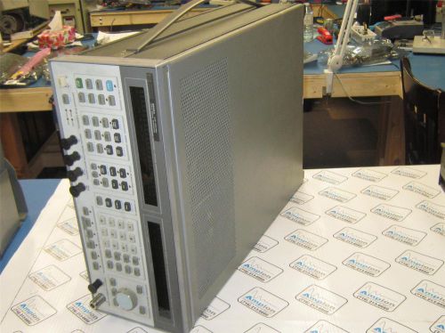 Agilent - hp 8645a agile signal generator *mint* for sale