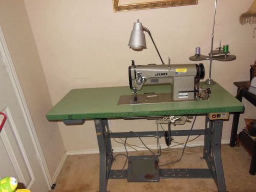 JUKI LH515 sewing machine