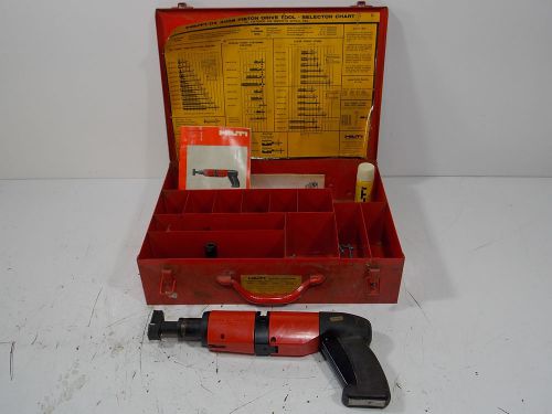 NICE HILTI POWDER ACTUATED NAIL GUN DX 400 B WITH EXTRAS AND STEEL CASE