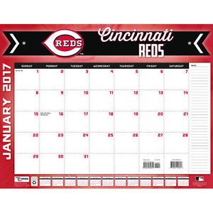 Cincinnati Reds 22&#034; x 17&#034; Desk Calendar - MLB