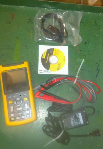 Fluke 123 Scopemeter