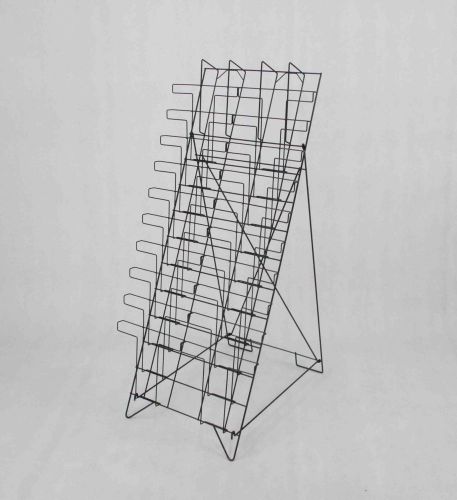 10-Tiered Wire Literature Stand for Floor, 20 Pockets for Magazines 119963