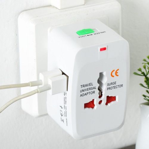 Universal Travel Adapter Charger all in one + 2 USB Port with US/EU/UK/AU plug