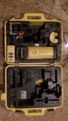 Topcon TP-L4B Red Beam Pipe Laser MINT CONDITION - Bundle