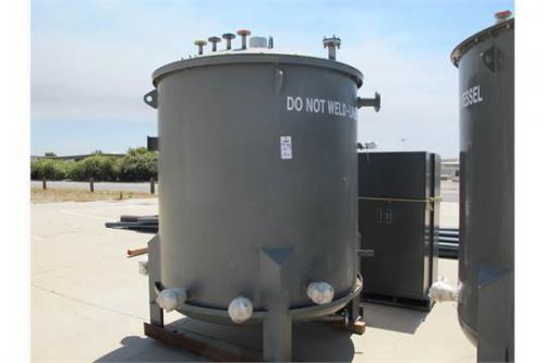 1000 gallon tank, elevated, cylindrical, siemens, 50% caustic soda storage for sale