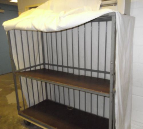 LAUNDRY CART WITH COVER