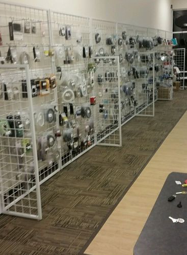 Lot of (40) white Colored Retail Gridwall Merchandise Display Panels