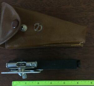 Brookstone Level in Leather Case 1950s 5 1/4&#034; for metal or woodworking