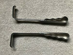 Richardson Style Retractors