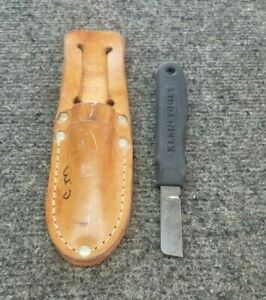 Klein Tools 44200 Cable-Splicer&#039;s 6-1/4&#034; Skinning Knife &amp; Leather Holder 5187