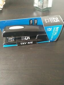 Swingline 747 Metal Desktop Stapler 25 Sheet Capacity, Black