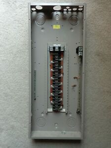 Cutler Hammer Eaton 225A CH42L3225G 42 circuit 1-Phase or 3-Phase Type CH