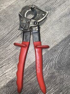 KLEIN TOOL RATCHETING CABLE CUTTER 63060