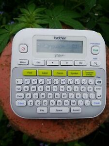 BROTHER Printer PT-D210 Connectible Label Maker Touch w/power cord working