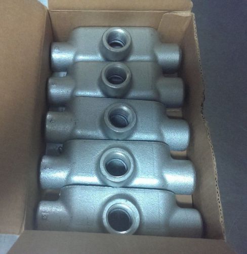 BRAND NEW LOT OF 10 &#034;TEE&#034;CROUSE-HINDS T28 FORM 8 IN 3/4&#034; GOOD FOR RE-SALE (2BOX)