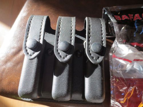 Safariland #777 Glock 20-21 triple mag holder ELS connector