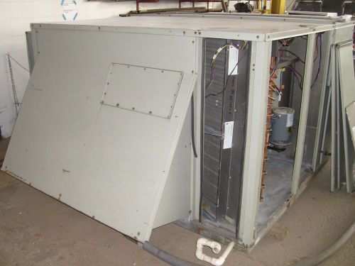 Trane Rooftop Unit, Air Conditioning, Heating YCH240B3H0FB