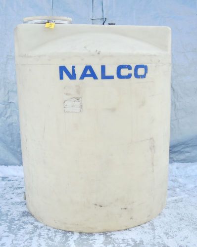 600 gallon plastic tank for sale