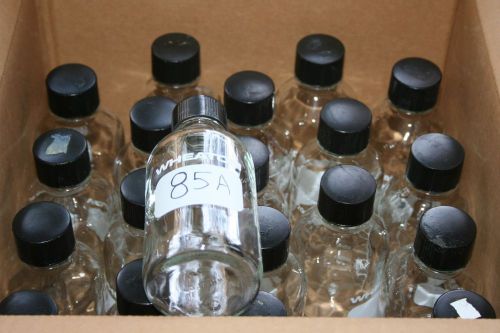 Box of 40 250ml wheaton reagant bottles with caps