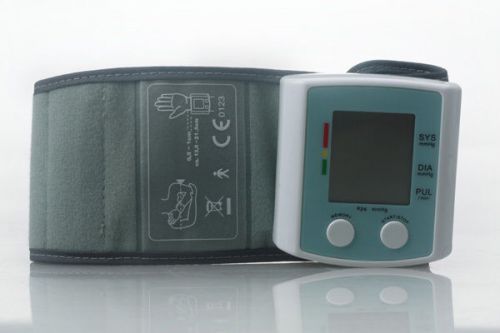 Am01 Screen Digital Wrist Blood Pressure Monitor ABMP System Heartbeat Indicator