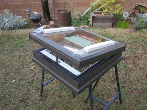 Velux Fresh Air Skylight With Screen 27&#034; X 27&#034;