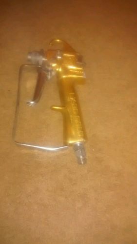Titan XL 80 gold two finger spray gun