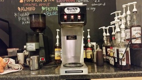 Bunn Omatic Coffee Brewer 120V