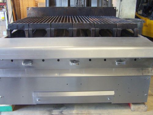 VULCAN CHARBROILER 23&#034; x 32&#034; \GAS