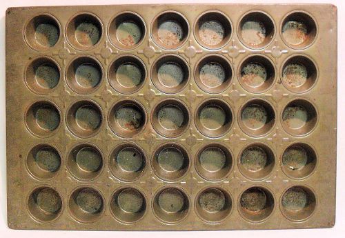 INDUSTRIAL PROFESSIONAL CUPCAKE MUFFIN PAN 35 CUP