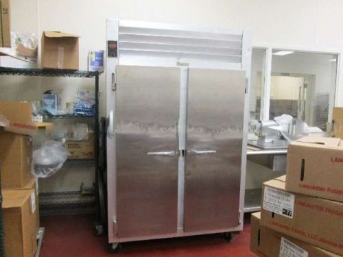 FREEZER -Traulsen 2 Door Commericial- MAKE OFFER! CAN SHIP! I HAVE A HOBART TOO!