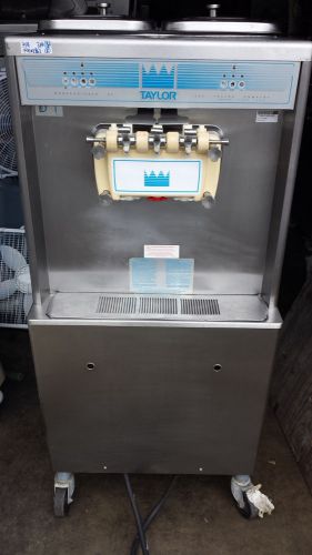 2004 Taylor 754 Water Cooled Soft Serve Frozen Yogurt Ice Cream Machine 100%