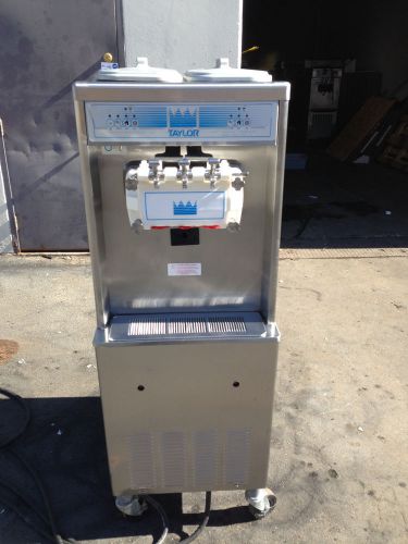2003 Taylor 794 Soft Serve Frozen Yogurt Ice Cream Machine Three Phase Water