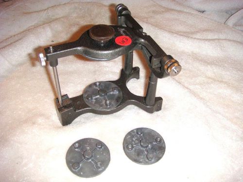 USED  SHOFU HANDY FIXED ARTICULATOR WITH 2 EXTRA MOUNTING PLATES