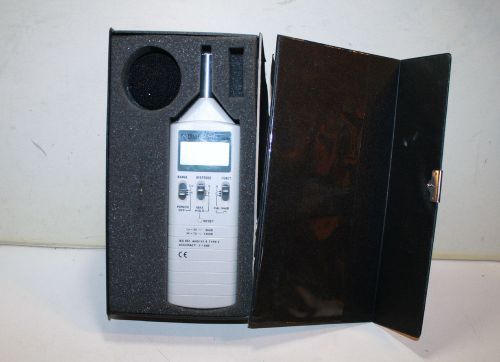 Extech 407736 dual range sound level meter for sale