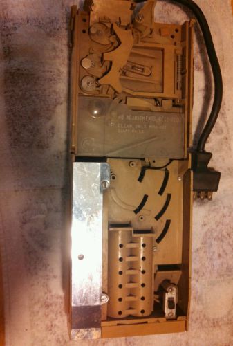 Vintage Coin Co. Coin Changer Machine Soda Vending S75-9811A
