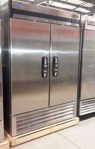***sale***scratch and dent norlake nlf49 two door reach-in freezer for sale