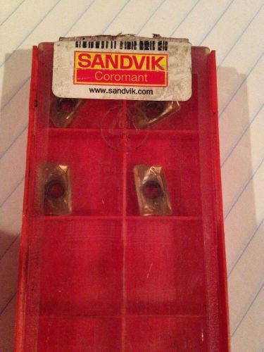 Qty (4) Sandvik R390-11T308M-PM Grade 1030 Carbide Insert