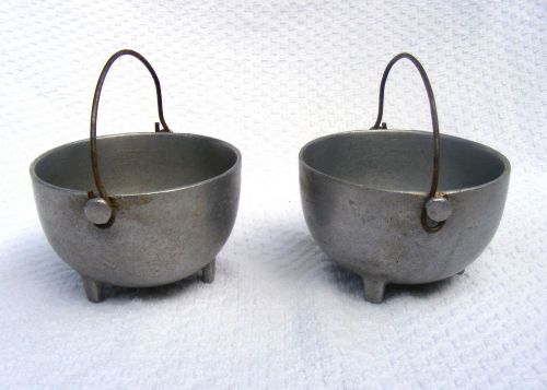 Bon Chef Kettle - Style Soup Bowl with Bail Handle - Commercial Restaurant Bowls