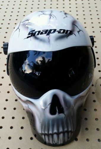 Snap On grinding Helmet with 2 lenses. Compatible for welding.