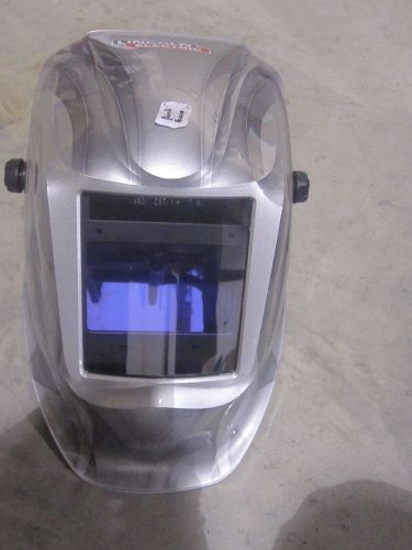 Lincoln Electric - Heavy Metal Viking Auto Darkening Welding Helmet  2450 Series