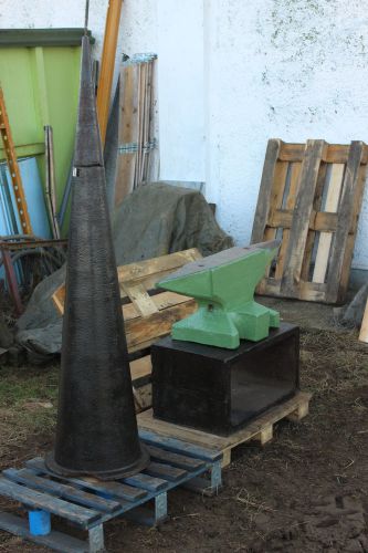 Skyrocketing !!!!! 66 inch !!!!!! cone mandrel blacksmith anvil lonesome piece for sale