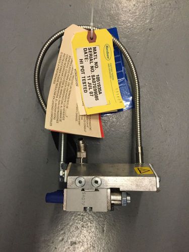 NEW NORDSON 1051935, 4 OUTLET LOW PROFILE HOT MELT Classicblue-4-LP-T new