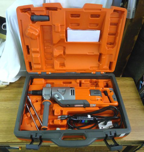 Husqvarna DM220 Handheld Wet / Dry Corded Electric Core Drill (Unused)