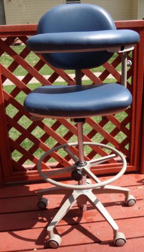 Dental Assistant/Tattoo Chair with Swing Arm and Back Rest